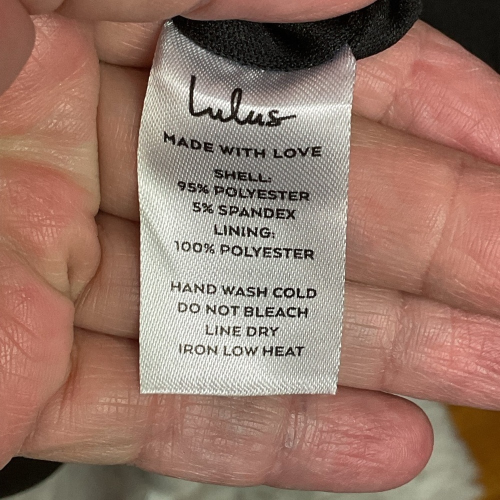 Lulu’s Dress - Picture 11 of 12
